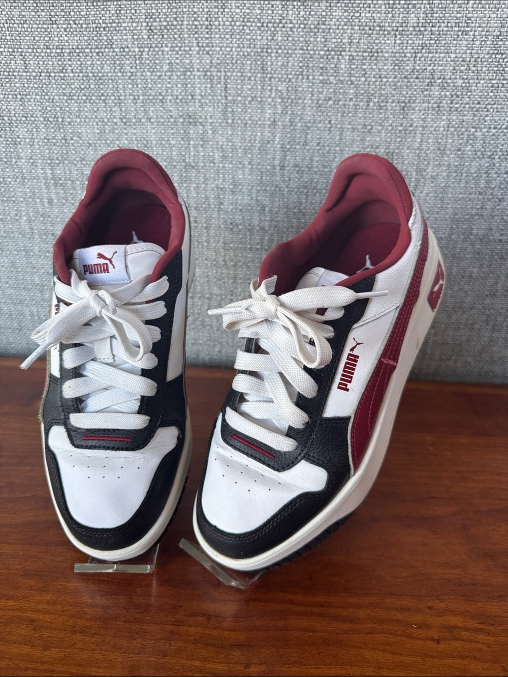 Puma Carina Street Platform White Black and Maroon Low-Top Athletic Sneakers 7.5